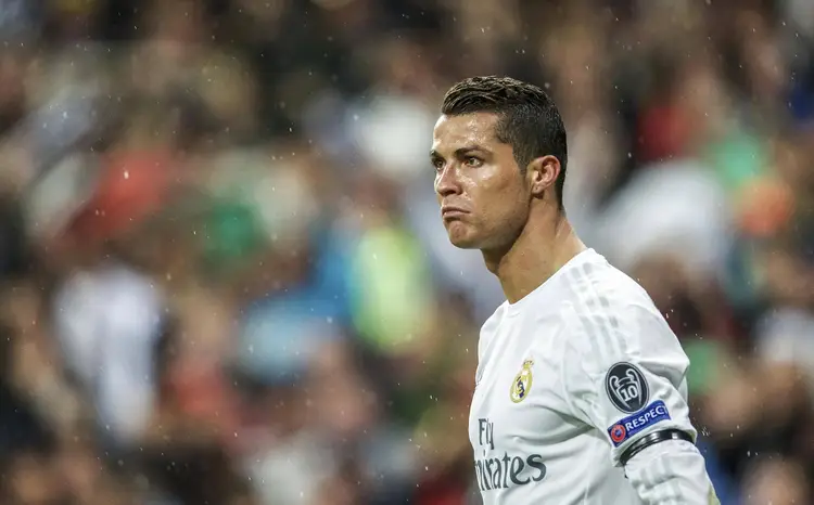 华体会登录-曼城险胜阿森纳，C罗梅开二度世界杯